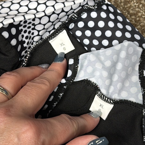 Women's Black and White Polka Dot Halter Style Tummy Control Bikini Size XL - Picture 5 of 6